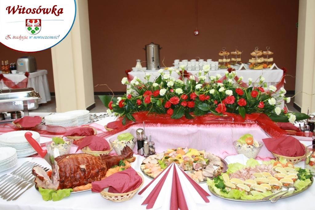 Pokoje Goscinne W Centrum Kultury Wsi Polskiej Wierzchoslawice Εξωτερικό φωτογραφία