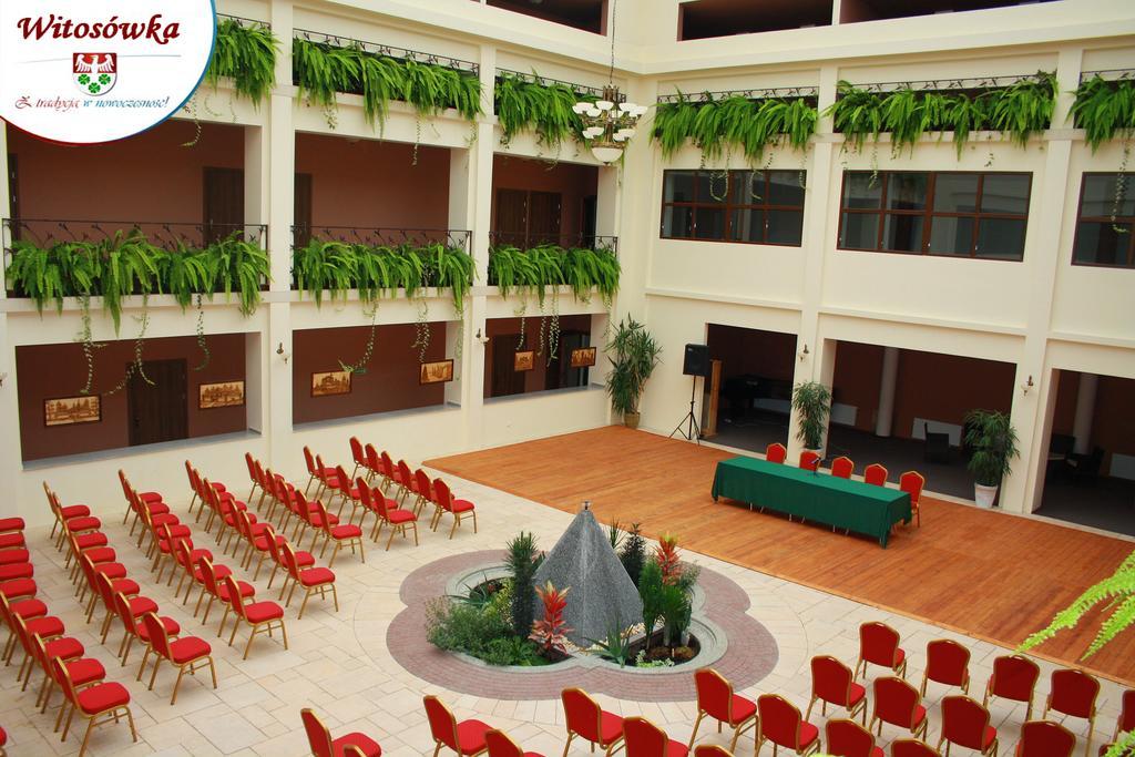 Pokoje Goscinne W Centrum Kultury Wsi Polskiej Wierzchoslawice Εξωτερικό φωτογραφία